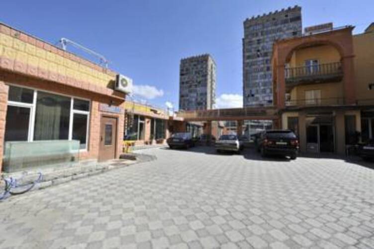 DKD Bridge Hotel