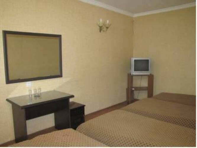 DKD Bridge Hotel
