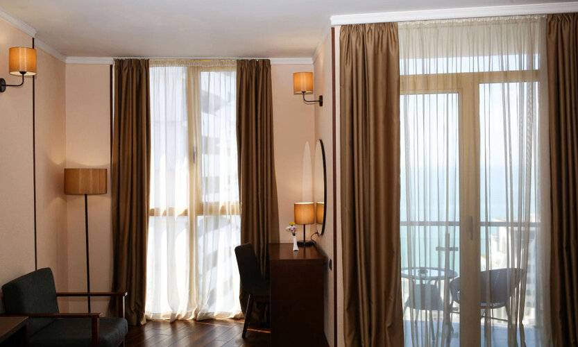 Corner Inn Hotel