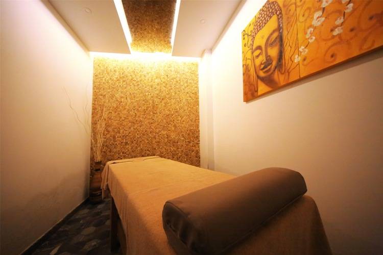 Sey Beach Hotel & Spa
