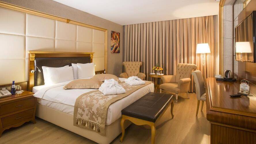 Wyndham Hotel