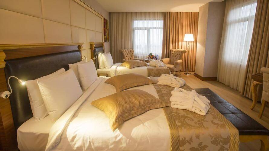 Wyndham Hotel