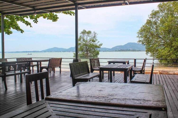 Baan Panwa Resort