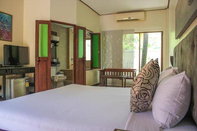 Baan Panwa Resort