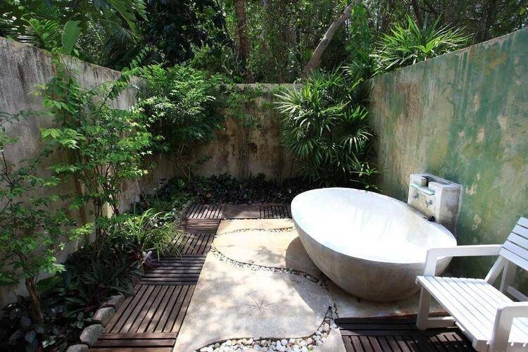 Baan Panwa Resort