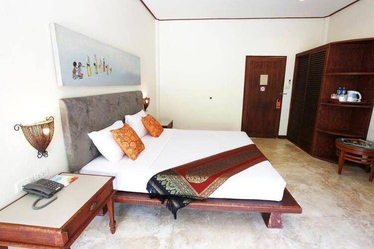 Baan Panwa Resort