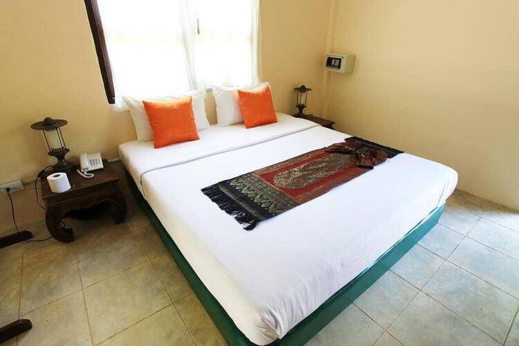 Baan Panwa Resort