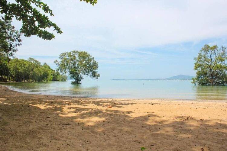 Baan Panwa Resort