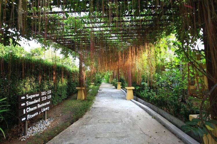 Baan Panwa Resort