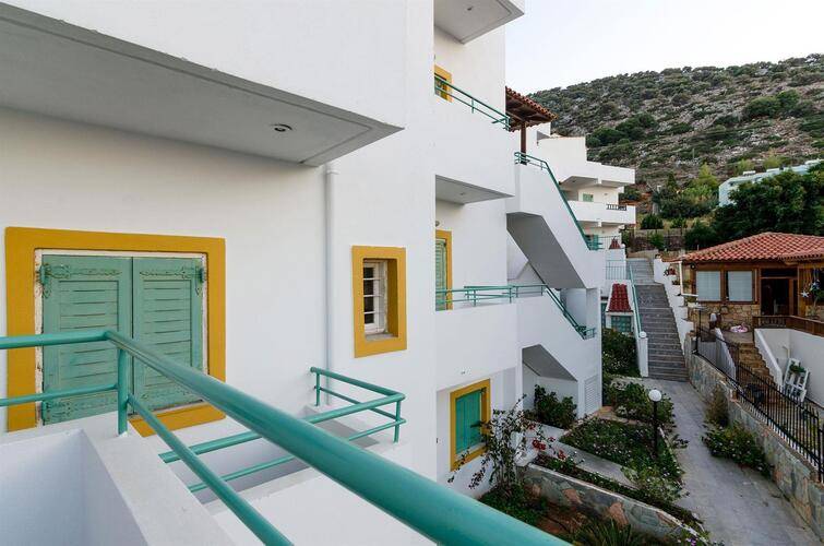 Aglaia Studio & Apartment