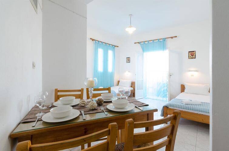 Aglaia Studio & Apartment