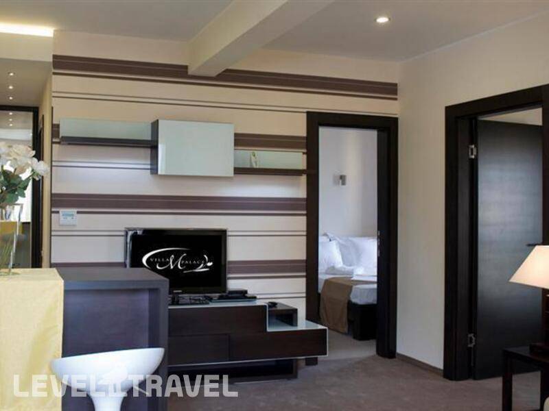 Фотография M Palace Apartments
