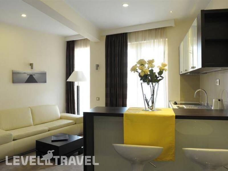 Фотография M Palace Apartments