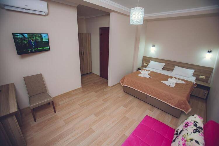 Daisi Sunset Hotel