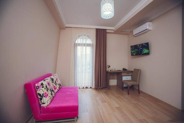 Daisi Sunset Hotel