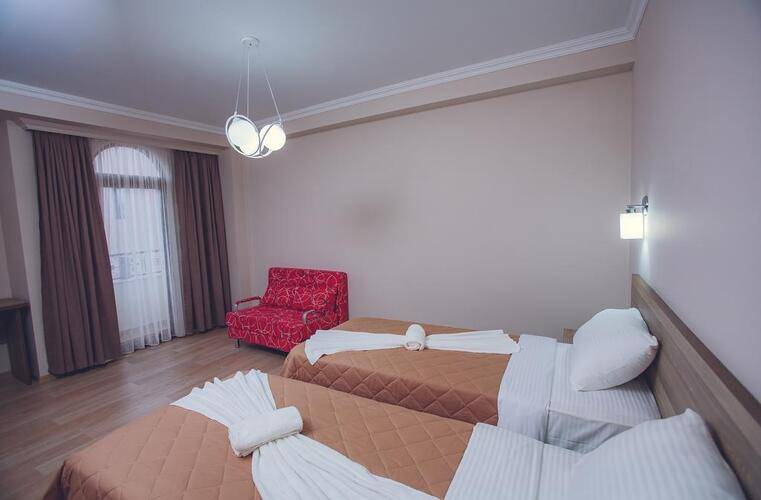Daisi Sunset Hotel