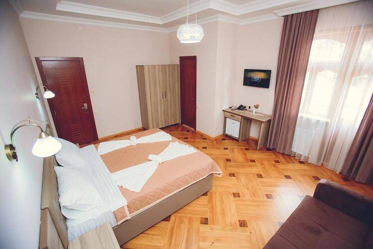 Daisi Sunset Hotel