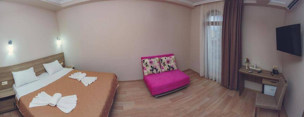 Daisi Sunset Hotel