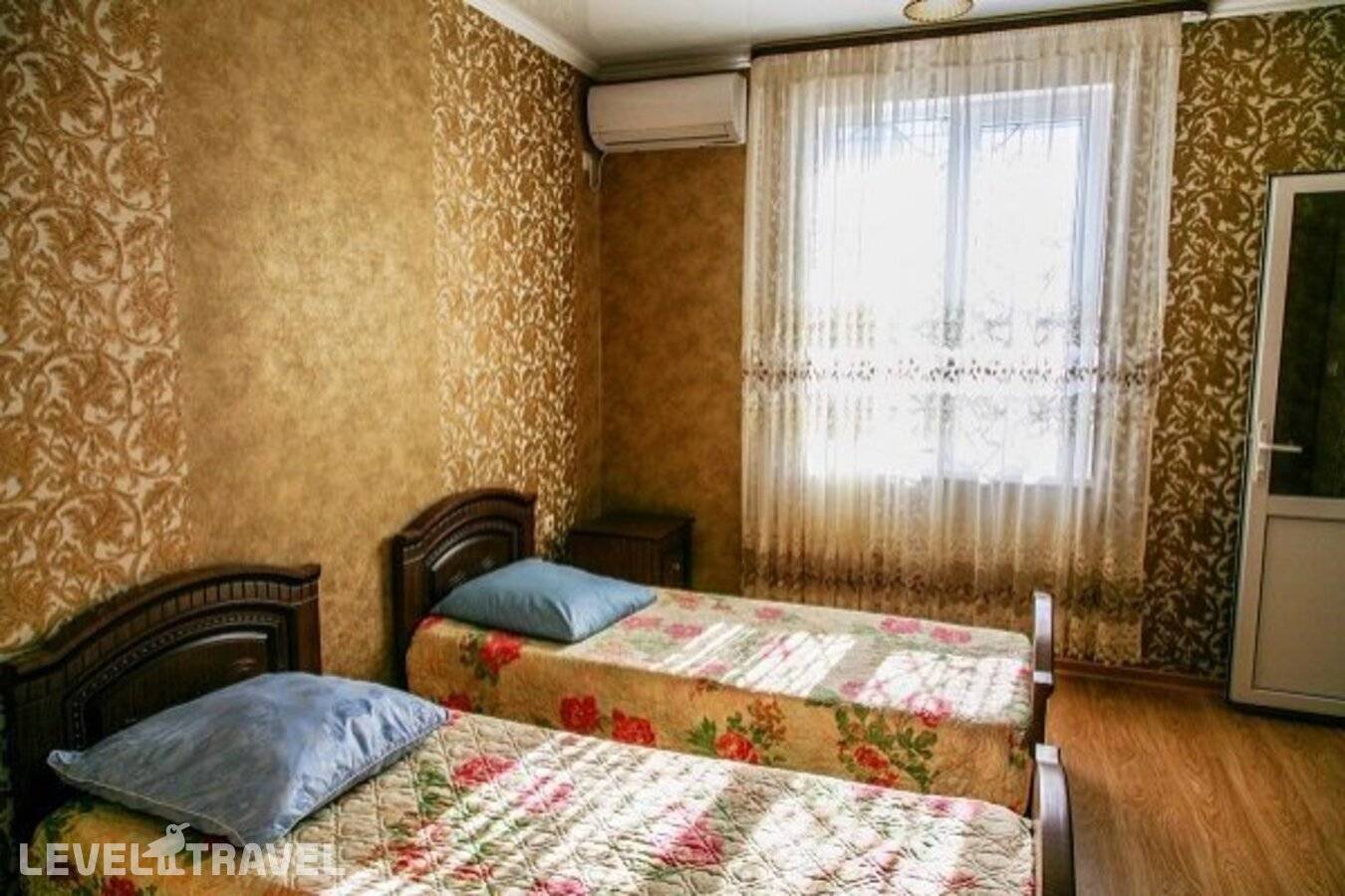 Изображение отеля 8