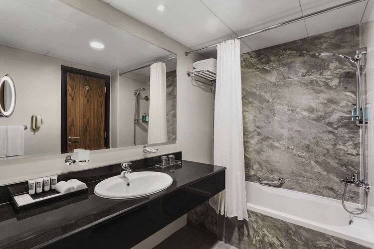 Hawthorn Extended Stay By Wyndham Abu Dhabi