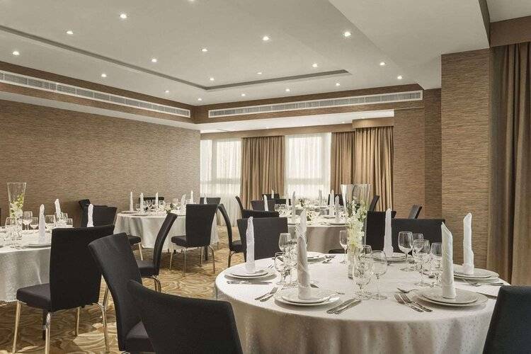 Hawthorn Extended Stay By Wyndham Abu Dhabi