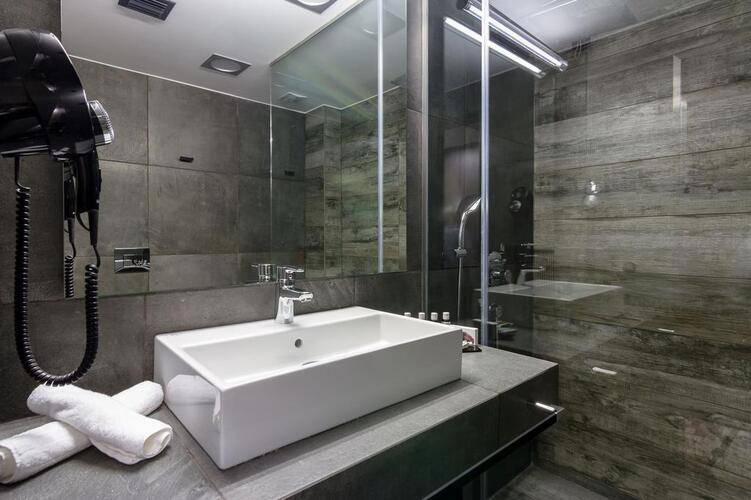 360 Degrees Hotel