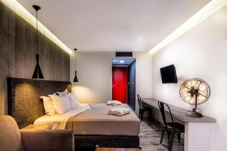 360 Degrees Hotel