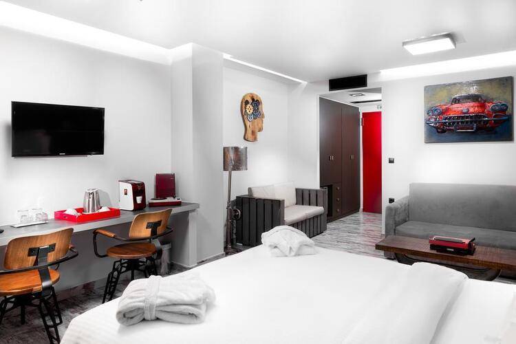 360 Degrees Hotel