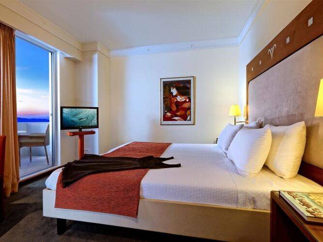 Atrion Hotel