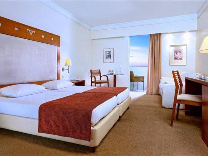 Atrion Hotel