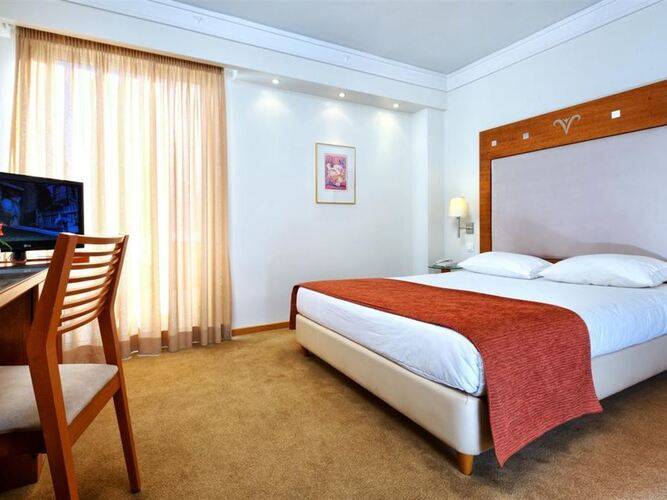Atrion Hotel