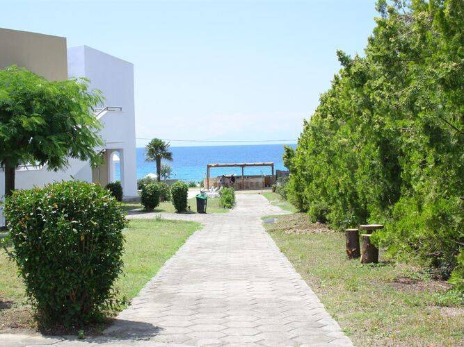 Skion Palace Beach Hotel