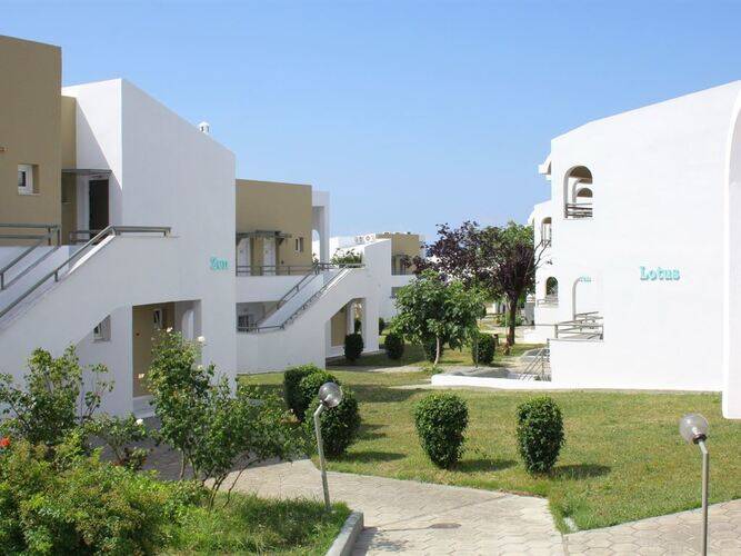 Skion Palace Beach Hotel
