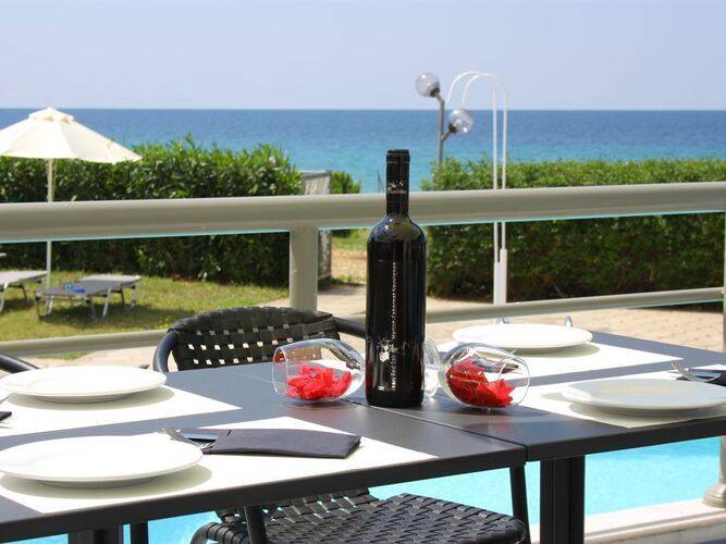 Skion Palace Beach Hotel