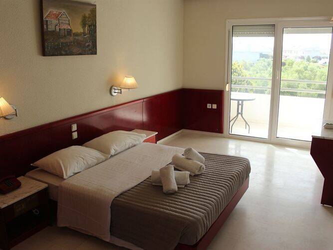 Skion Palace Beach Hotel