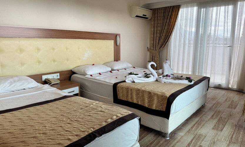 Mitos Apart Hotel