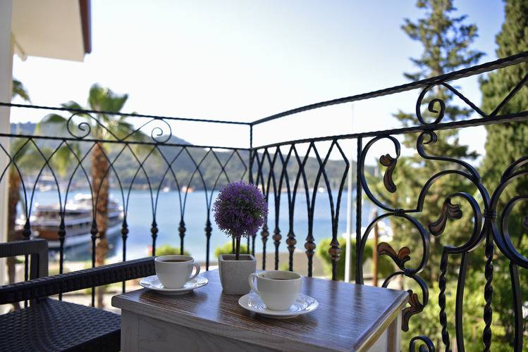 Cennet Life Hotel
