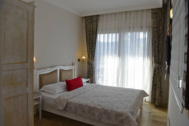 Cennet Life Hotel