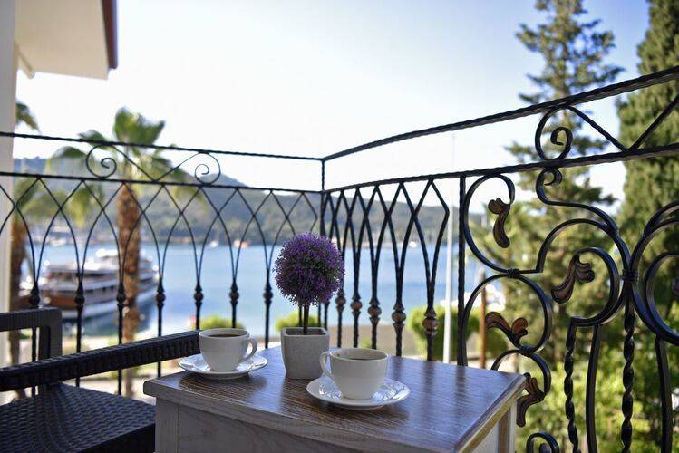 Cennet Life Hotel