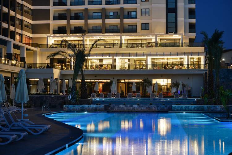 Seaden Valentine Resort & Spa (Adults Only 16+)