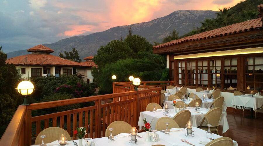 Montana Pine Resort