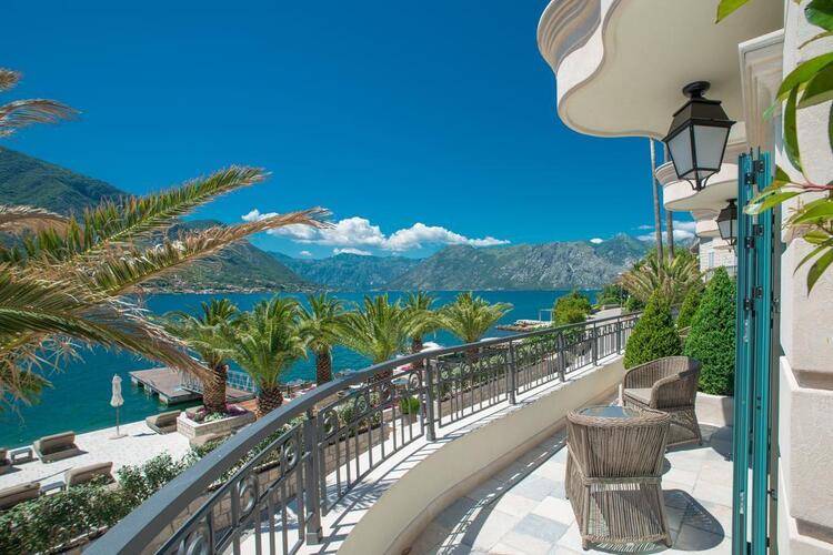 Forza Terra Fashion Spa Hotel