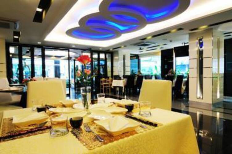 Pratunam Pavilion Hotel