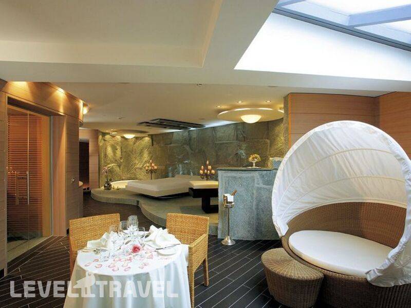Фотография Grand Hotel Quellenhof & Spa Suites