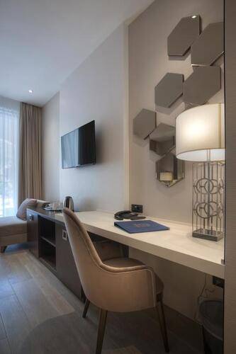 Riva Hotel