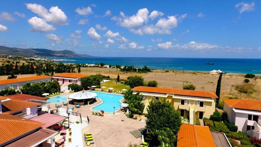 Akamanthea Holiday Village