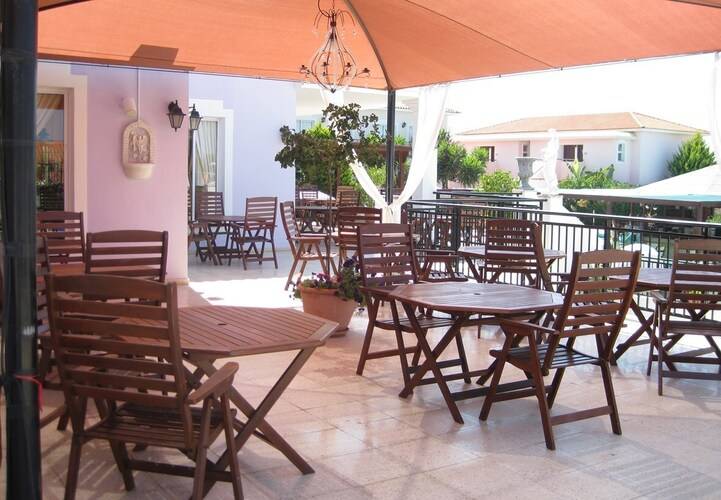 Akamanthea Holiday Village