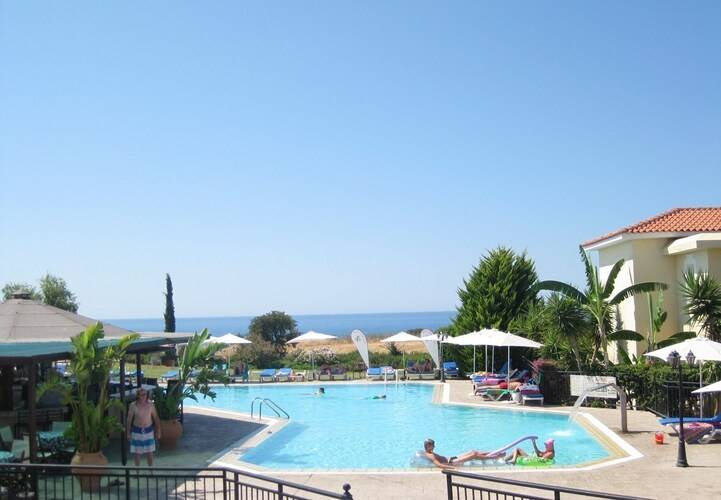 Akamanthea Holiday Village