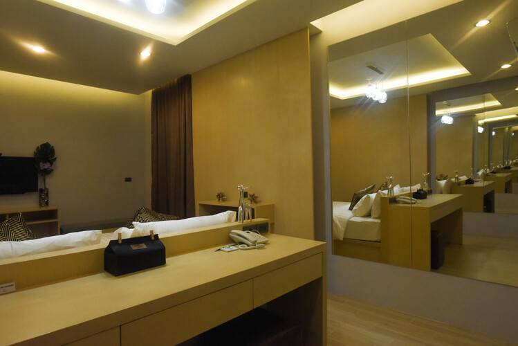 Oneloft Hotel