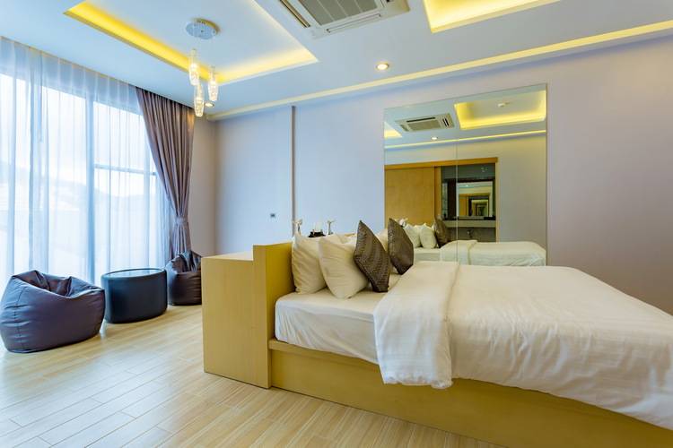 Oneloft Hotel